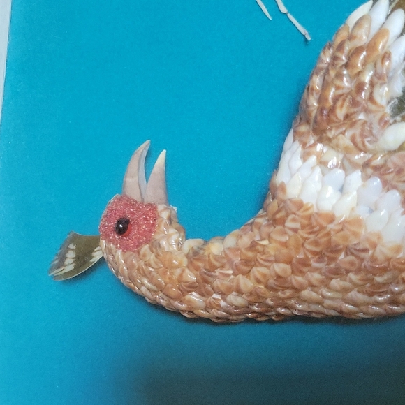 Seashell Peacock Framed Pucture - Picture 6 of 8